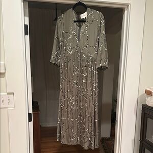 Ba&sh midi olive dress with marbling detail